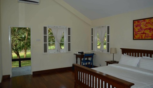 Villa (Mahawthadar)