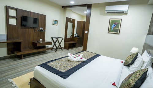 Habitación Deluxe, 1 cama de matrimonio grande, vistas al jardín