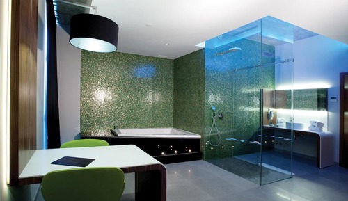 Suite, bañera de hidromasaje