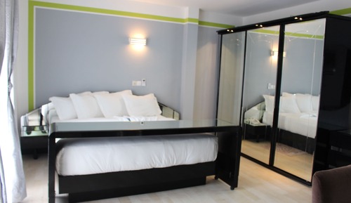 Suite