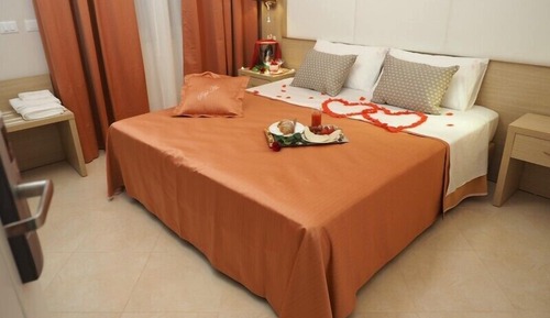 Habitación clásica con 1 cama doble o 2 individuales