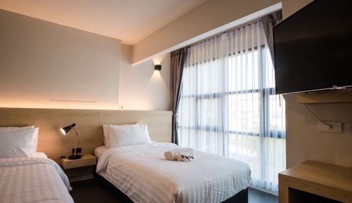 Standard Twin Room