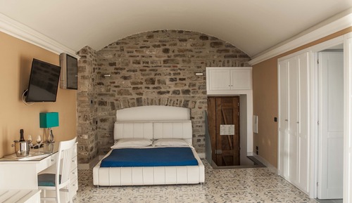 Superior Suite, Terrace