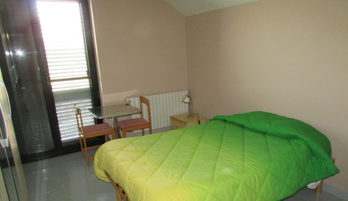 Habitación individual, baño privado