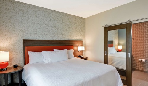 Suite, 1 cama de matrimonio grande, accesible para personas con discapacidad, bañera