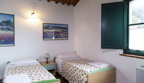 Apartamento Confort, 2 habitaciones, cocina, en la zona del jardín