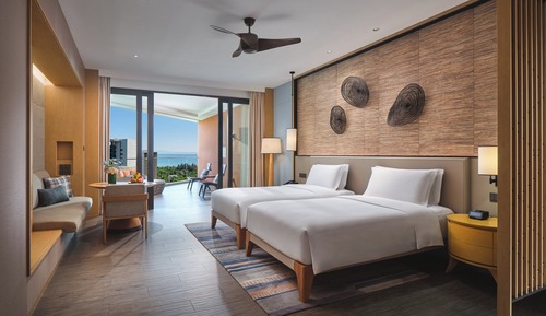 Habitación estándar, 2 camas dobles, frente al mar (High Floor)