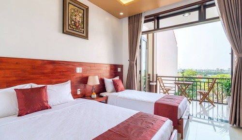 Habitación Deluxe con 1 cama doble o 2 individuales, balcón, vistas al jardín