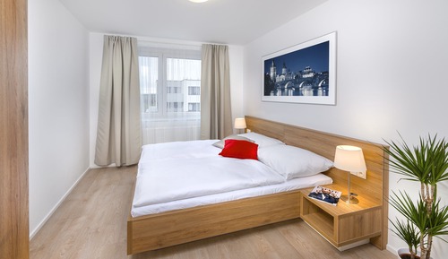 Apartamento exclusivo, 1 habitación, balcón, vistas a la ciudad