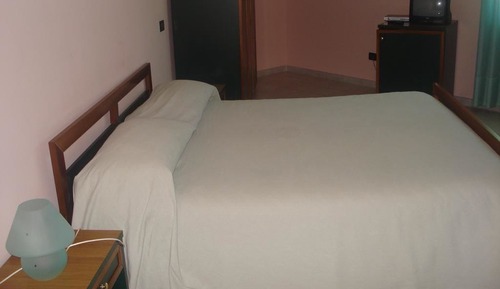 Habitación triple, balcón