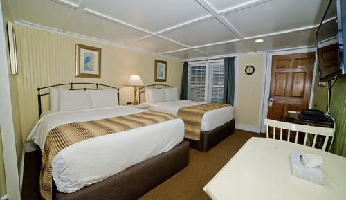 Studio, 2 Queen Beds, Kitchenette (5)