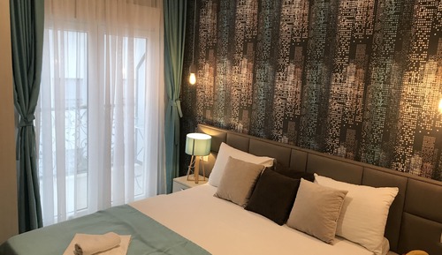 Apartamento de lujo, vistas al jardín