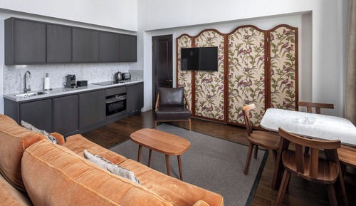 Suite, 1 habitación, no fumadores, vistas a la ciudad