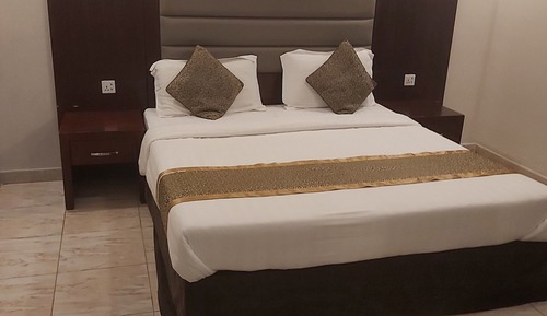 Deluxe Room, 1 Queen Bed