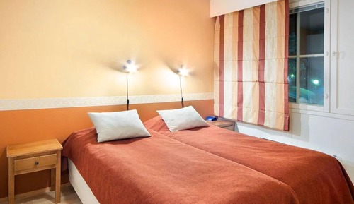 Apartamento, 3 habitaciones, sauna (77.5 m2)