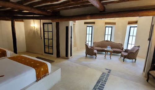 Family Room Double Queen Beds Garden View