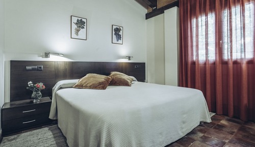 Habitación con 1 cama doble o 2 individuales