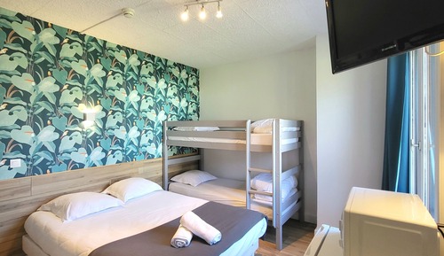 Habitación cuádruple estándar