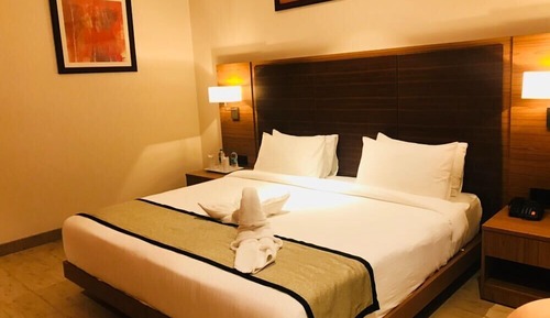 Habitación Premier doble, 1 cama de matrimonio grande, accesible para personas con discapacidad