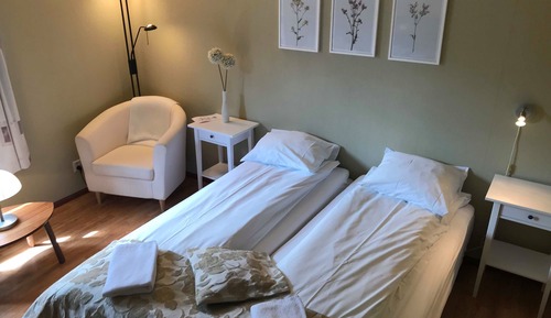 Habitación económica con 2 camas individuales