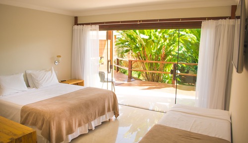 Habitación familiar, balcón, vistas al jardín