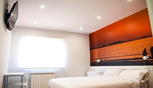 Habitación cuádruple básica (4 pax)