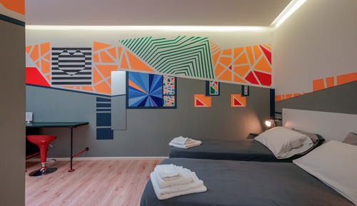 Habitación de diseño con 1 cama doble o 2 individuales