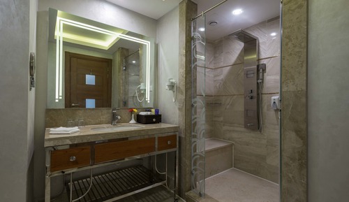 Habitación Deluxe con 1 cama doble o 2 individuales, vistas al mar