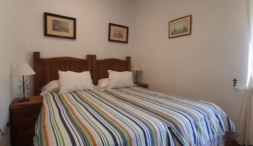 Habitación con 2 camas individuales