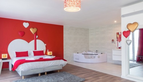 Suite, bañera de hidromasaje