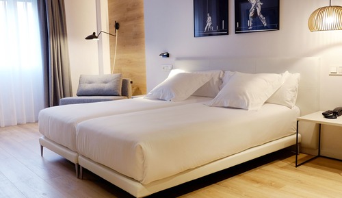 Habitación con 2 camas individuales