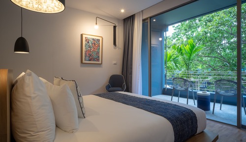 Deluxe Room - with Bodhi Tree view, Balcony and Open-plan Bathtub