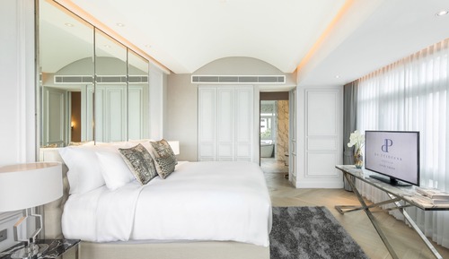 Prestige Suite