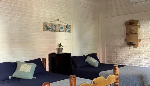 Family Room, Multiple Beds (David)