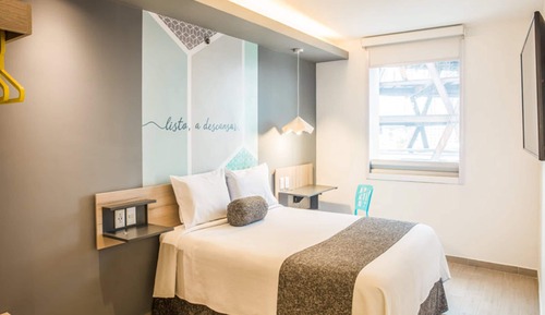 Habitación superior, 1 cama de matrimonio, no fumadores