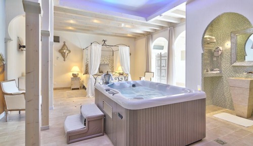 Suite (Riad)