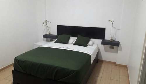Single Room (AC)