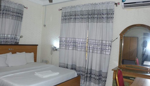 Suite Business
