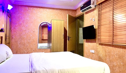 Suite