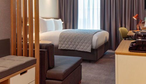 Habitación estándar, 1 cama de matrimonio con sofá cama