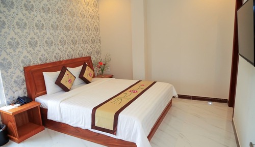 Habitación superior, vistas al jardín