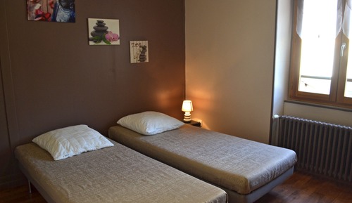 Habitación triple estándar, baño compartido (Chambre de 3 personnes)
