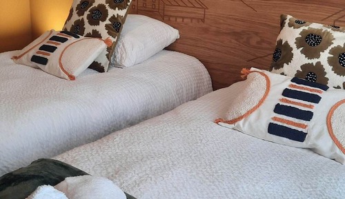 Habitación clásica con 2 camas individuales