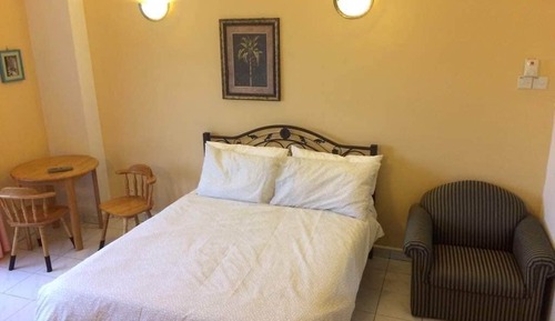 Apartamento Confort, 2 habitaciones, vistas a la colina