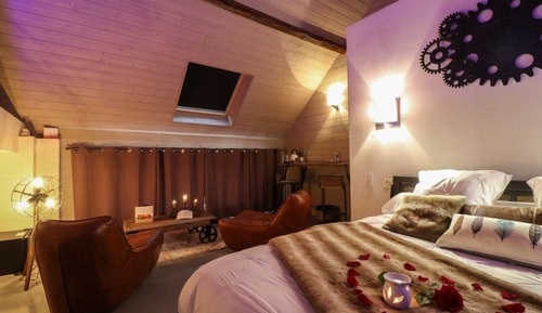 Suite romántica, bañera de hidromasaje (La Vintage)