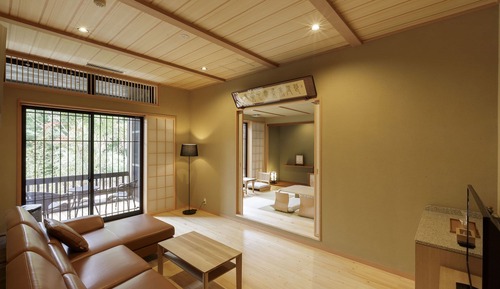 Suite (Room A)