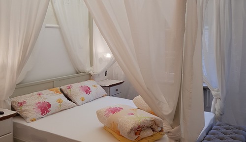 Habitación doble superior, 1 cama de matrimonio, vistas a la piscina, en la zona del jardín