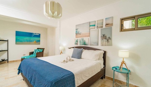 Apartamento Deluxe, 2 habitaciones, vistas a la piscina
