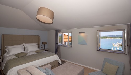 Habitación Deluxe con 1 cama doble o 2 individuales, 1 cama de matrimonio grande, vistas al mar