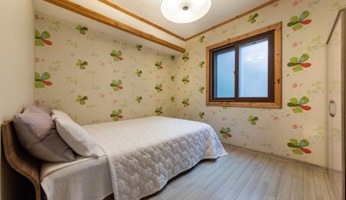 Room (Onsaemiro (family room two beds indiv)